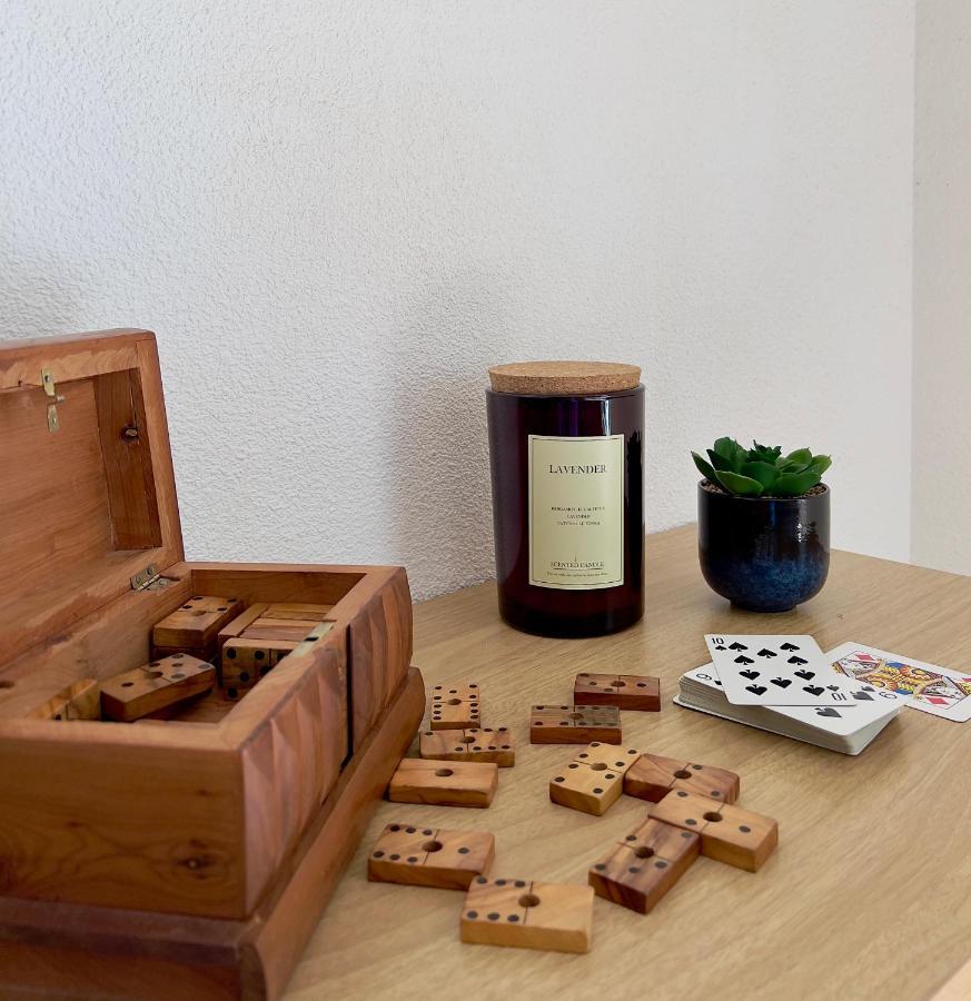 La Voulzie Appartement - Proche Centre Avec Parking Prive プロヴァン エクステリア 写真
